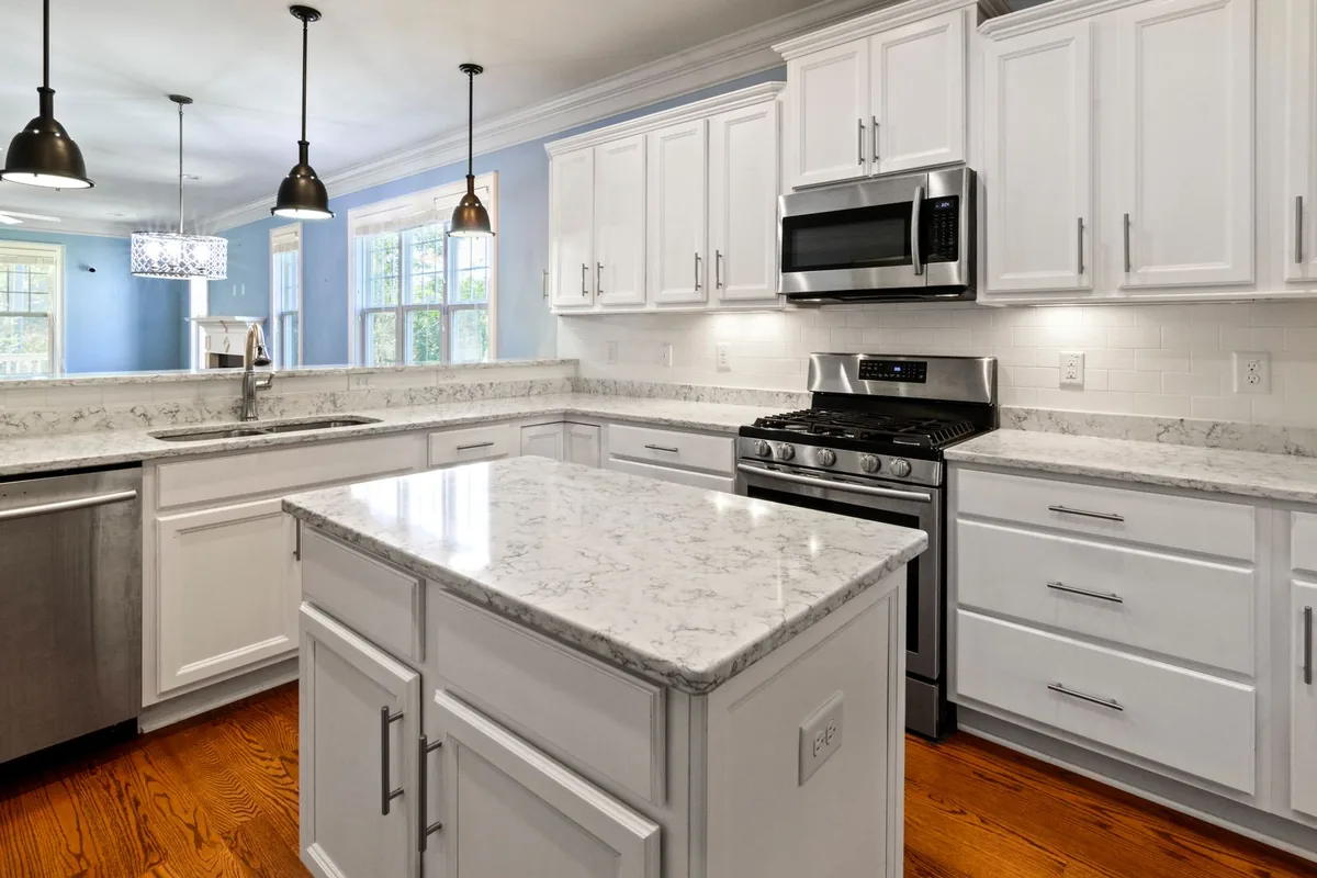 Filth & Squalor Cleanup in Oak Hill, TN